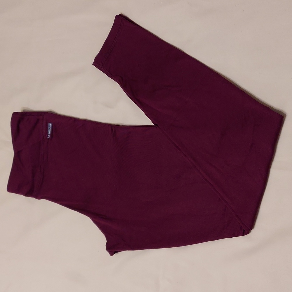 ‼️3 for $20‼️ Champion Burgundy High Waist Tights